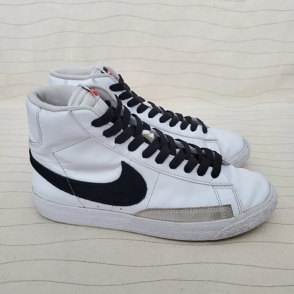 Nike Youth Blazer Mid GS Size White Black Casual Shoes Sneakers CZ7531-100 Sz 6Y